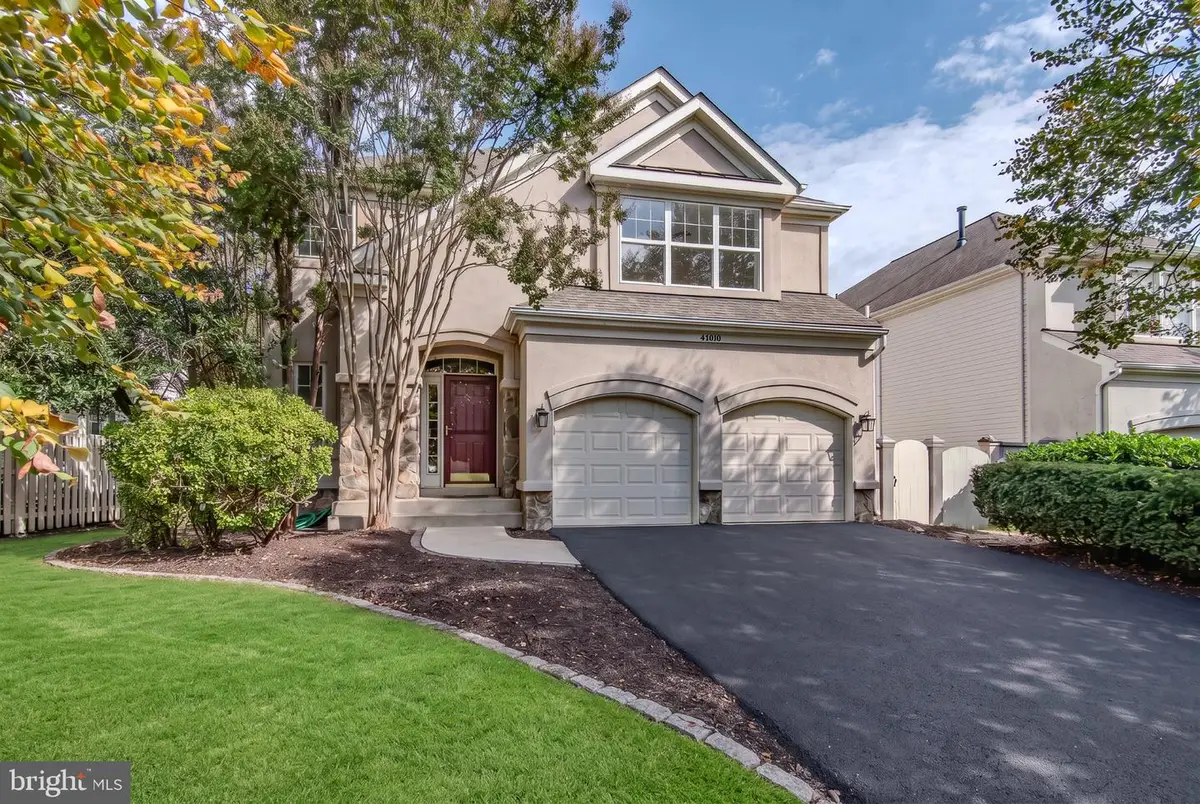 43016 Hedgeapple Ct, Ashburn, VA 20147 - #1