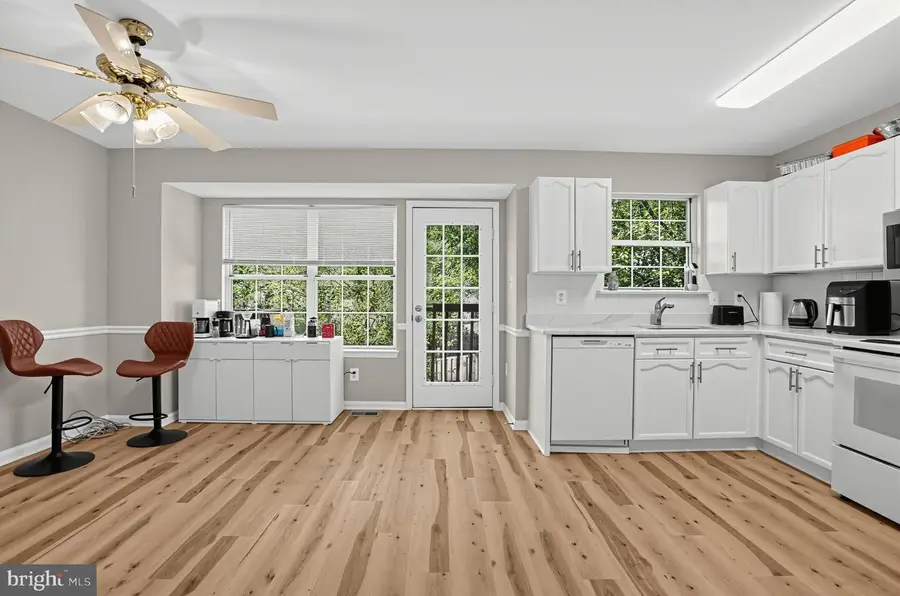 21785 Goldstone Ter, Sterling, VA 20164 - #2