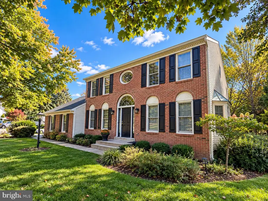 43701 Great Harvest Ct, Ashburn, VA 20147 - #2