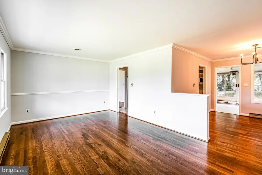 591 Curry Springs Pl, Hamilton, VA 20158 - #3