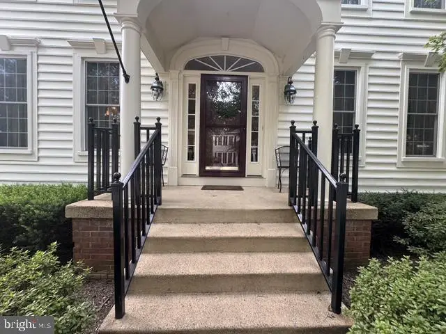 20235 Leier Pl, Ashburn, VA 20147 - #2