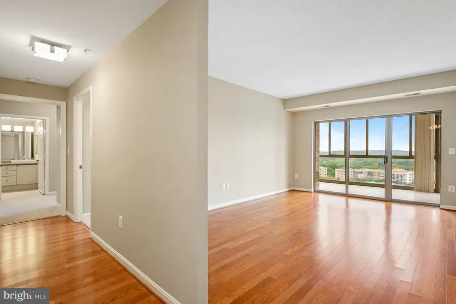 19375 Cypress Ridge Ter #916, Leesburg, VA 20176 - #2