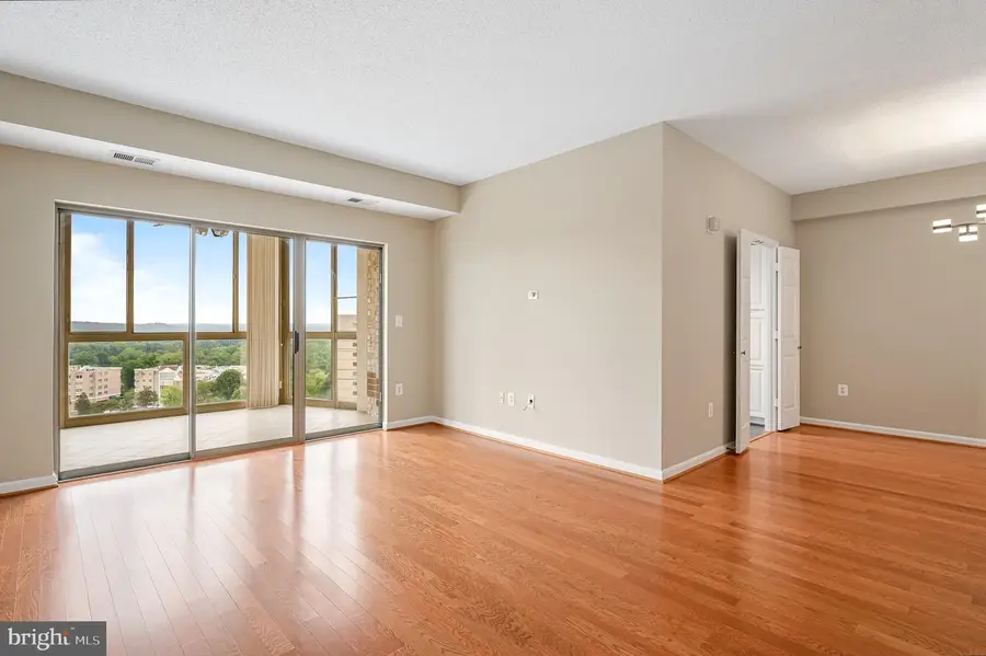 19375 Cypress Ridge Ter #916, Leesburg, VA 20176 - #3