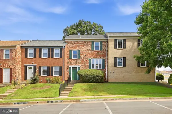 1003 Salisbury Ct, STERLING, VA 20164