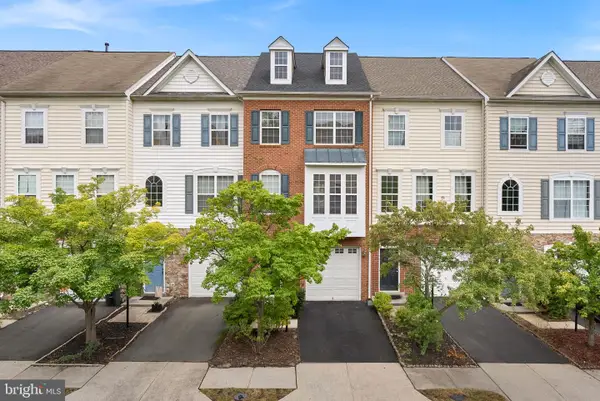 42525 Magellan Sq, BRAMBLETON, VA 20148