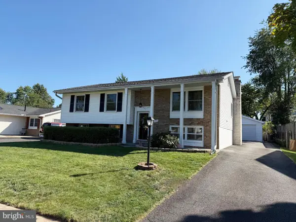 115 W Church Rd, STERLING, VA 20164