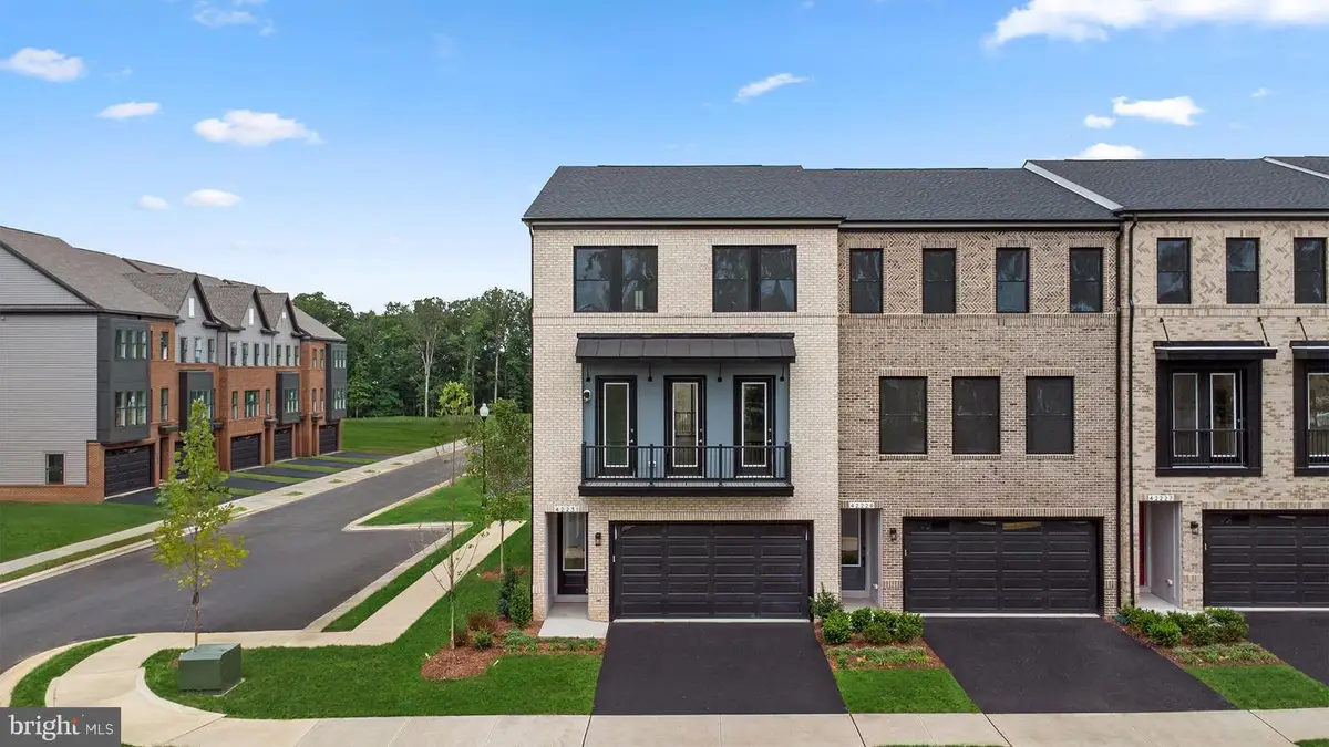 3 Picasso Square #tyce 24-f2, Ashburn, VA 20148 - #1