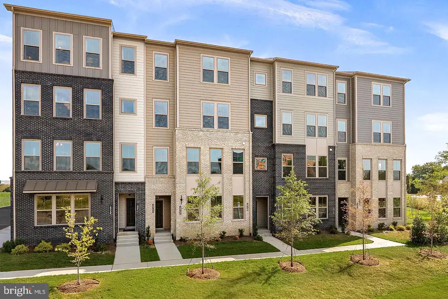 19712 Misty Moss Sq, Ashburn, VA 20147 - #2