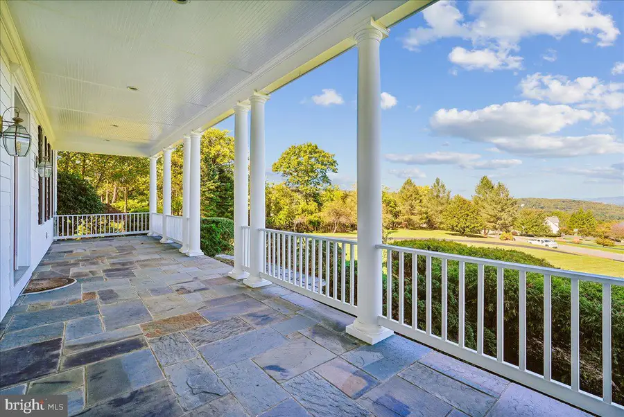 18077 Clendenning Cir, Round Hill, VA 20141 - #2