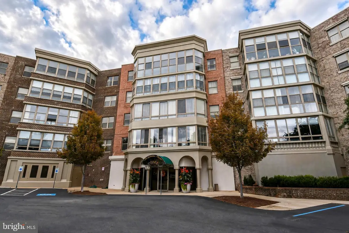 19350 Magnolia Grove Sq #201, Leesburg, VA 20176 - #1