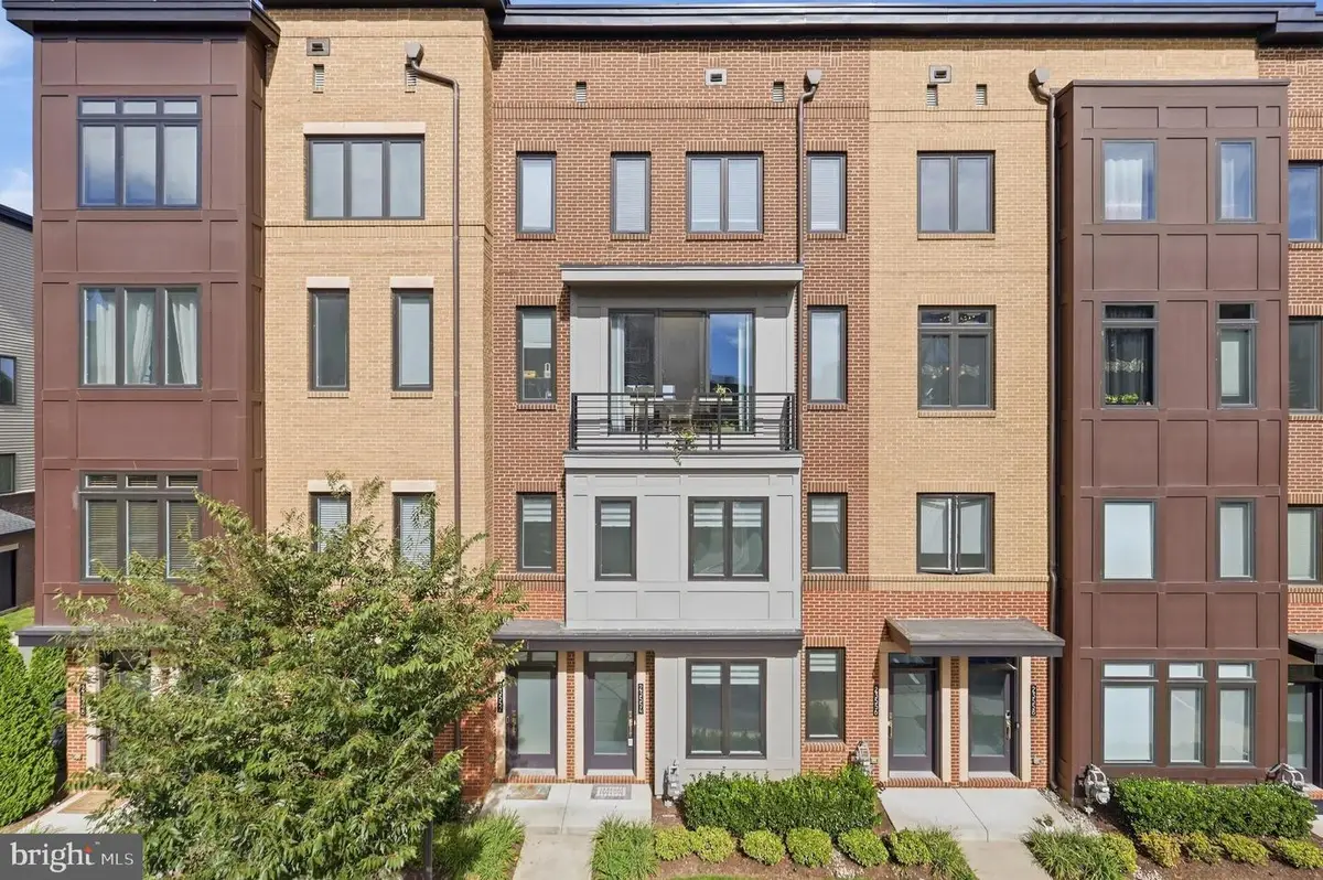 23554 Neersville Corner Ter, Ashburn, VA 20148 - #1