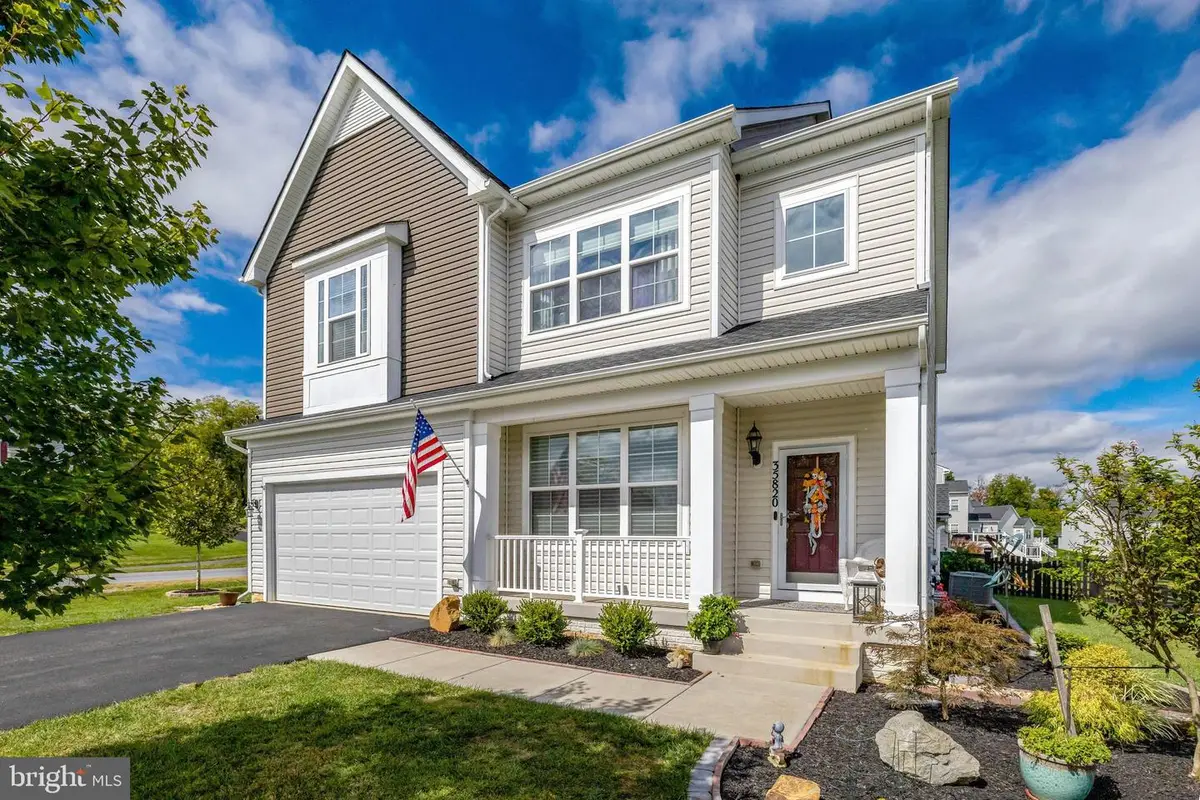 35820 Peninsula Ct, Round Hill, VA 20141 - #1