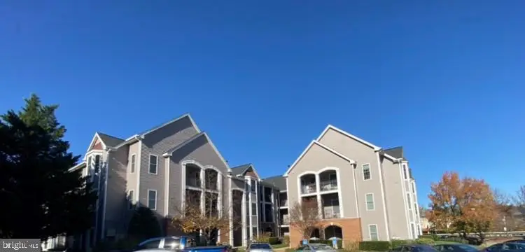 20445 Chesapeake Sq #300, Sterling, VA 20165 - #1
