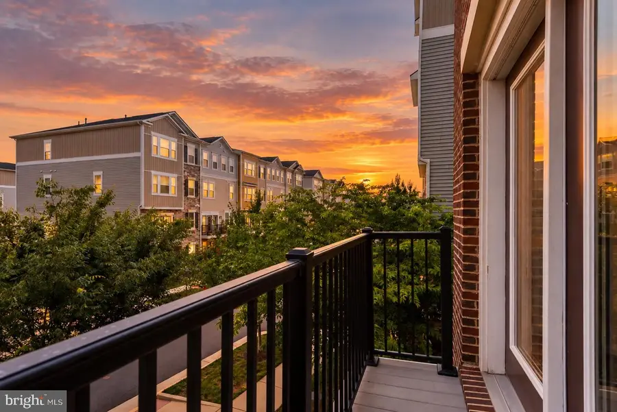 24592 Rosebay Ter, Aldie, VA 20105 - #3