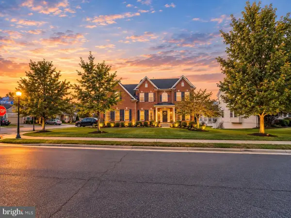 44366 Hempland Dr, ASHBURN, VA 20147