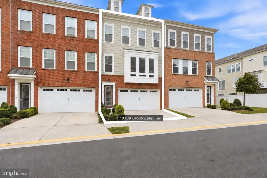 19309 Brookwater Ter, Leesburg, VA 20175 - #2
