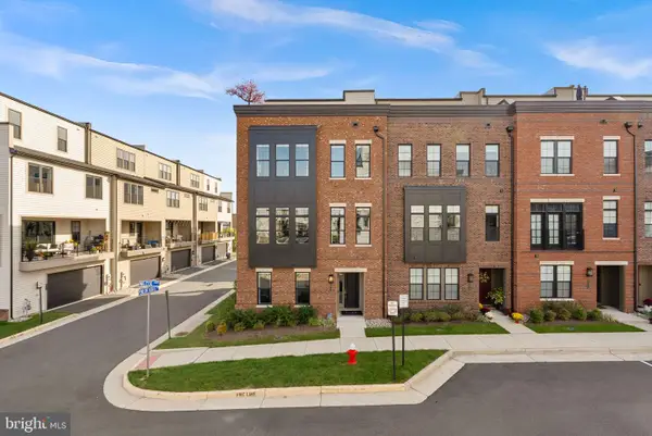 43447 Wilcox Ter, ASHBURN, VA 20148