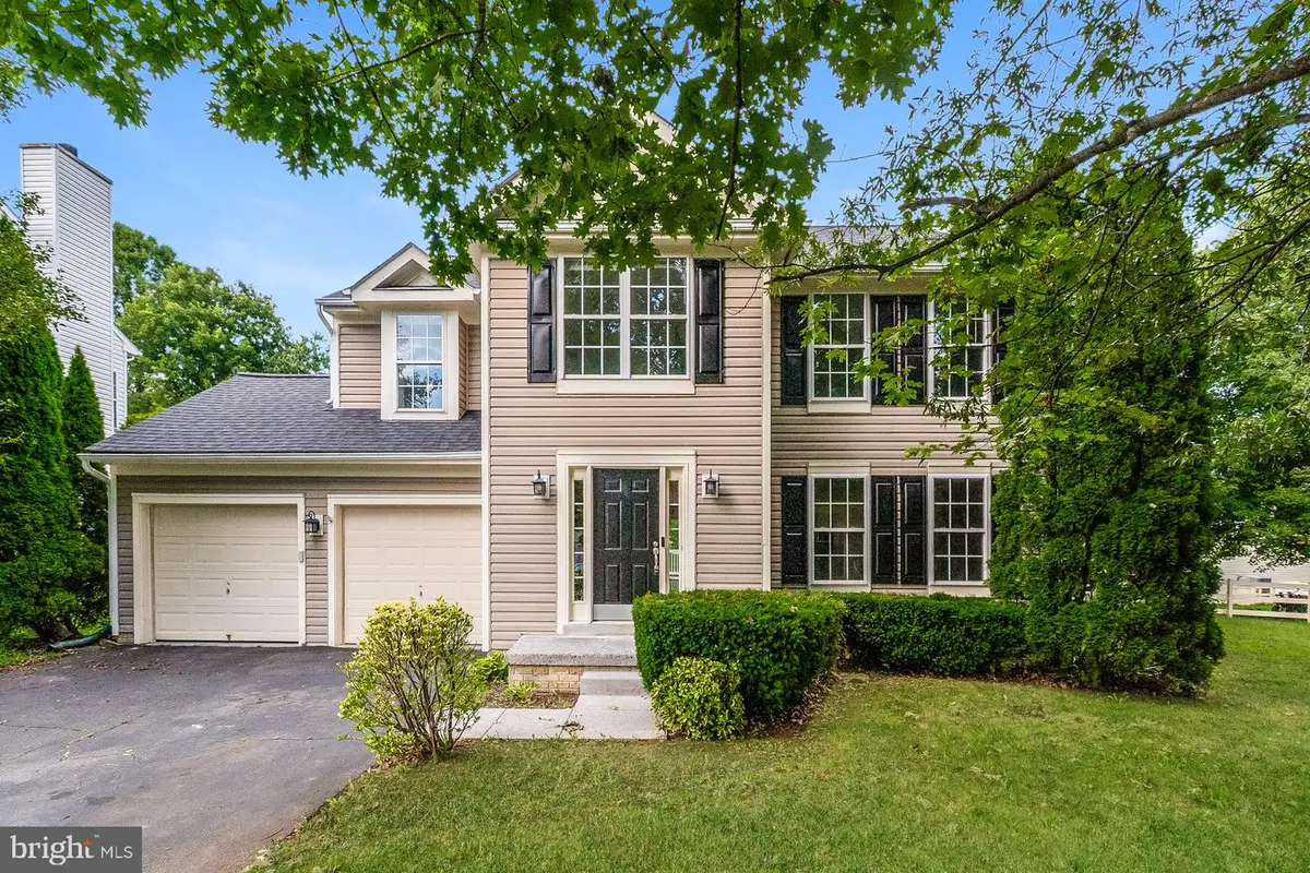 17292 Magic Mountain Dr, Round Hill, VA 20141 - #1