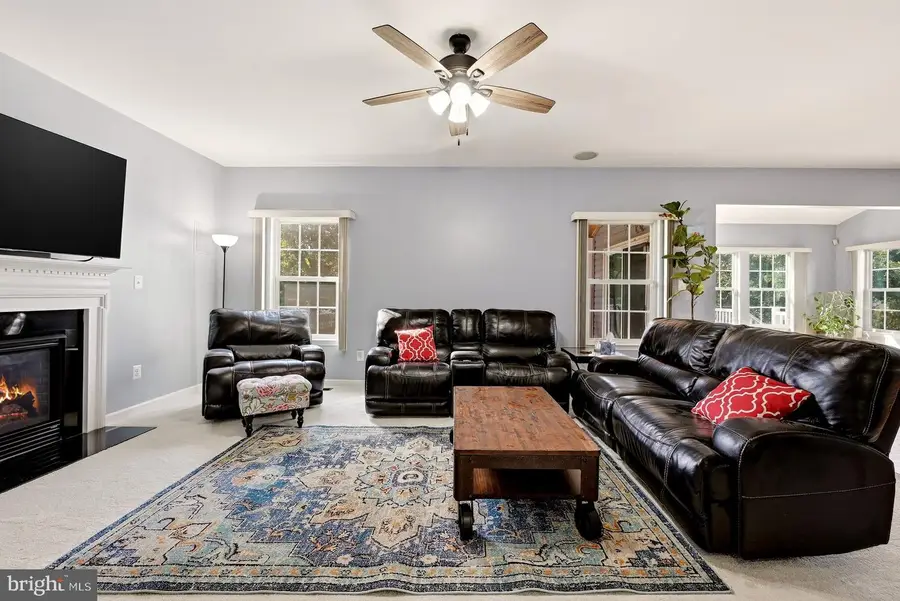 42939 Tippman Pl, Chantilly, VA 20152 - #2