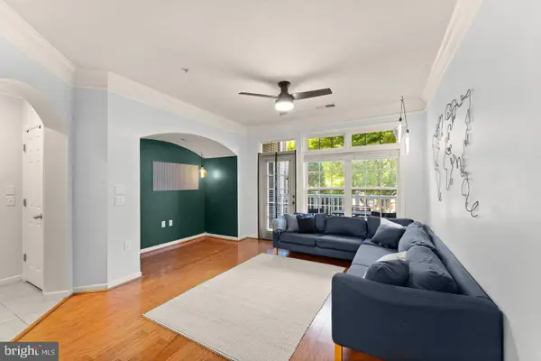 502 Sunset View Ter Se #104, LEESBURG, VA 20175