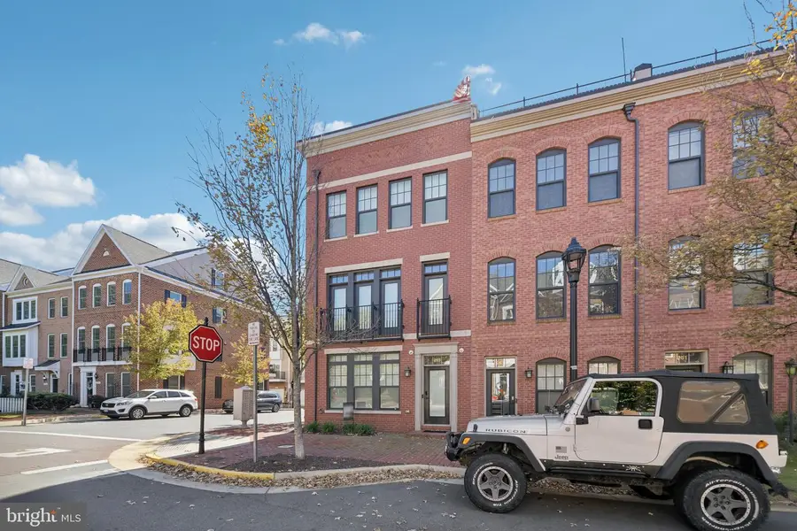 265 Crescent Station Ter Se, Leesburg, VA 20175 - #2