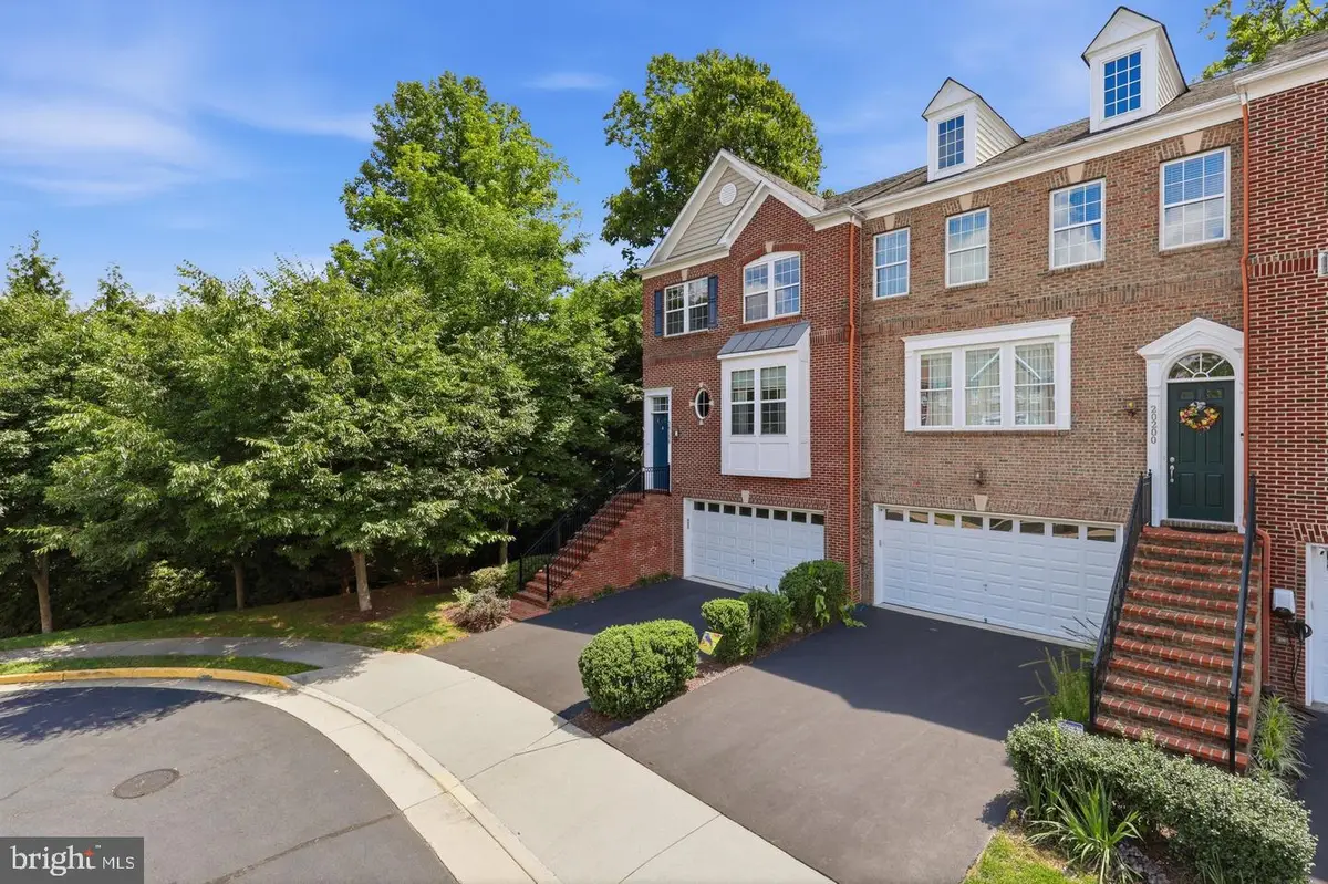20200 Center Brook Sq, Sterling, VA 20165 - #1