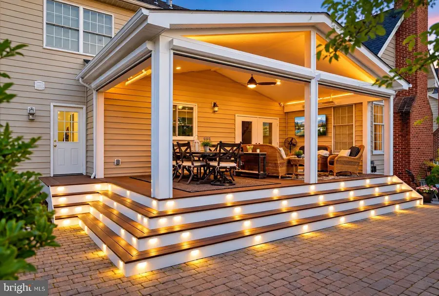 19928 Hazeltine Pl, Ashburn, VA 20147 - #2