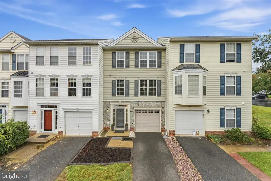 35872 Devon Park Sq, Round Hill, VA 20141 - #3