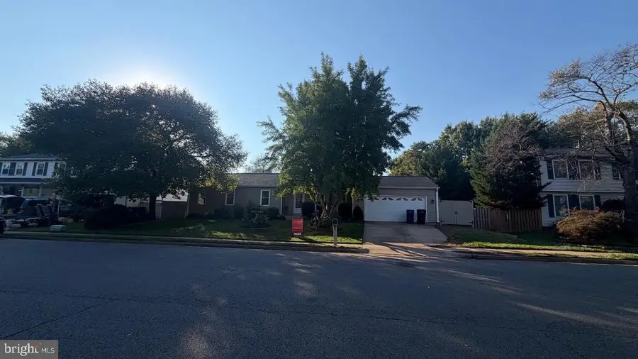 113 N N Laura Anne Dr, Sterling, VA 20164 - #3