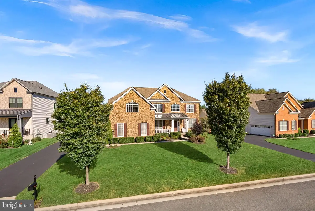 41541 Deer Point Ct, Aldie, VA 20105 - #1