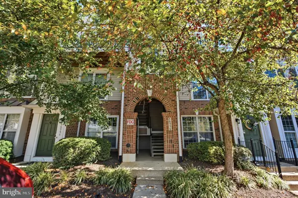 46956 Courtyard Sq #303, STERLING, VA 20164