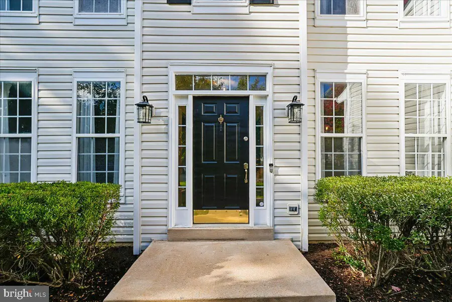 35812 Park Heights Cir, Round Hill, VA 20141 - #3