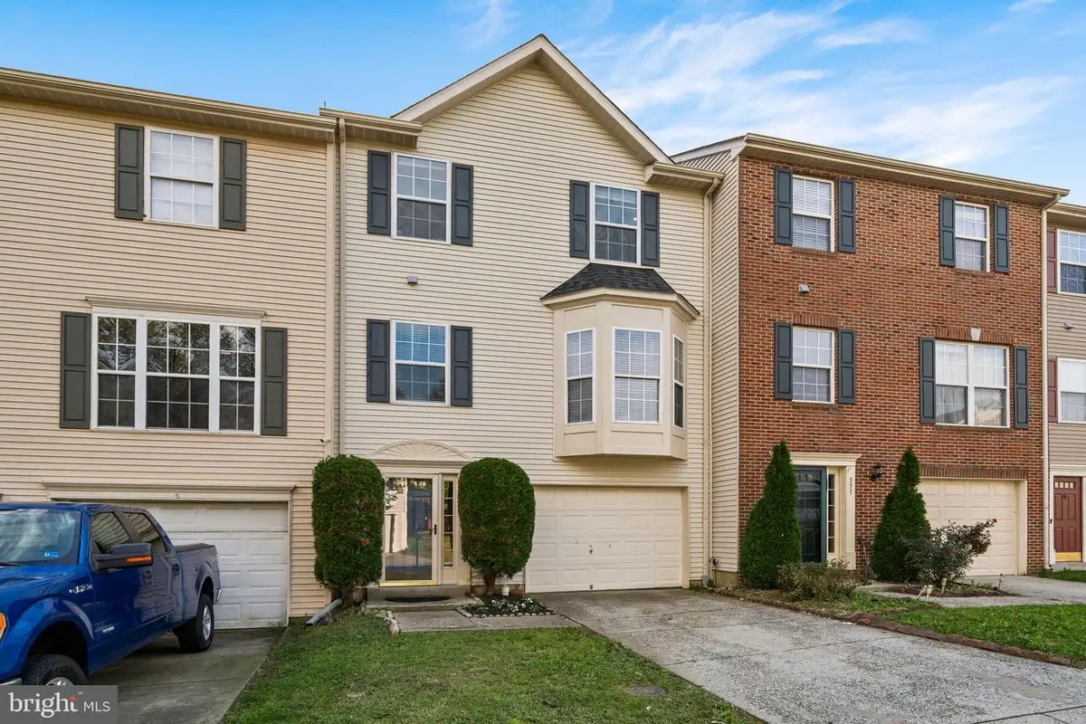553 Sparkleberry Ter Ne, Leesburg, VA 20176 - #1