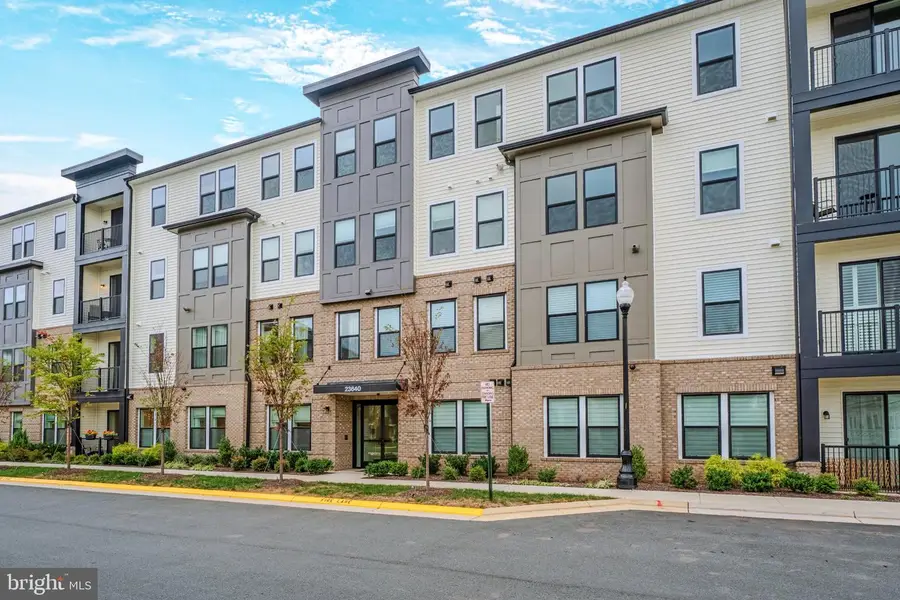23640 Bolton Crescent Ter #105, Ashburn, VA 20148 - #2