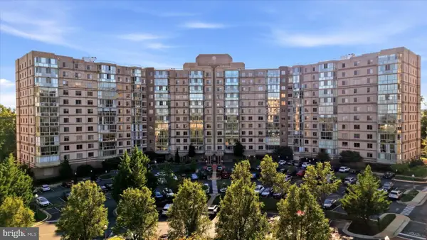 19375 Cypress Ridge Ter #815, LEESBURG, VA 20176