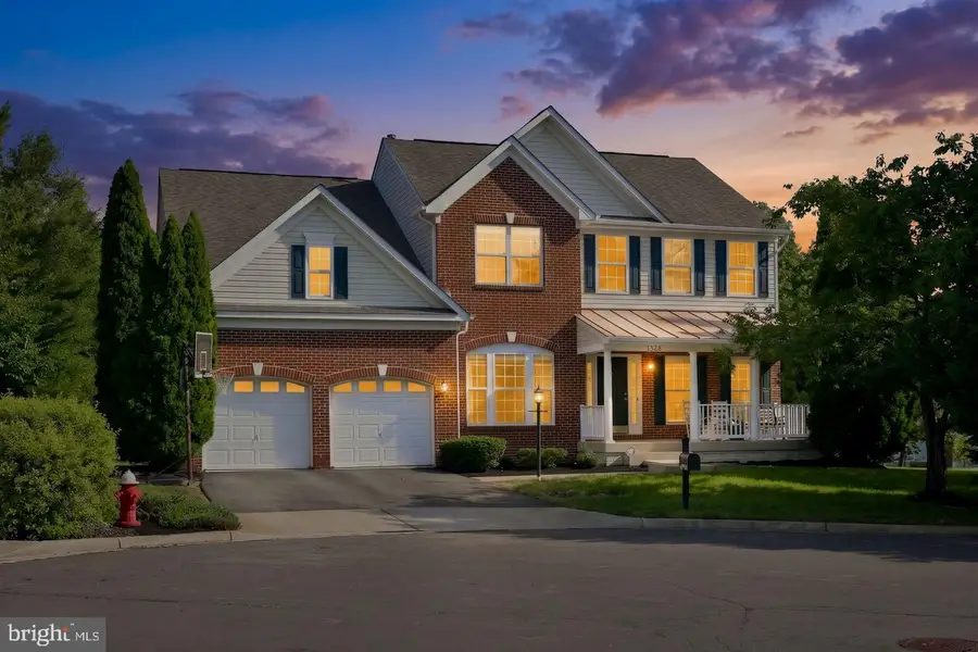 43280 John Danforth Ct, Ashburn, VA 20147 - #2