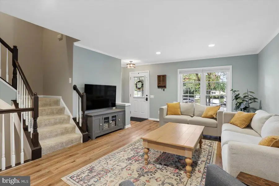 20950 Pioneer Ridge Ter, Ashburn, VA 20147 - #2