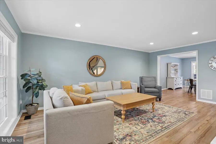 20950 Pioneer Ridge Ter, Ashburn, VA 20147 - #3