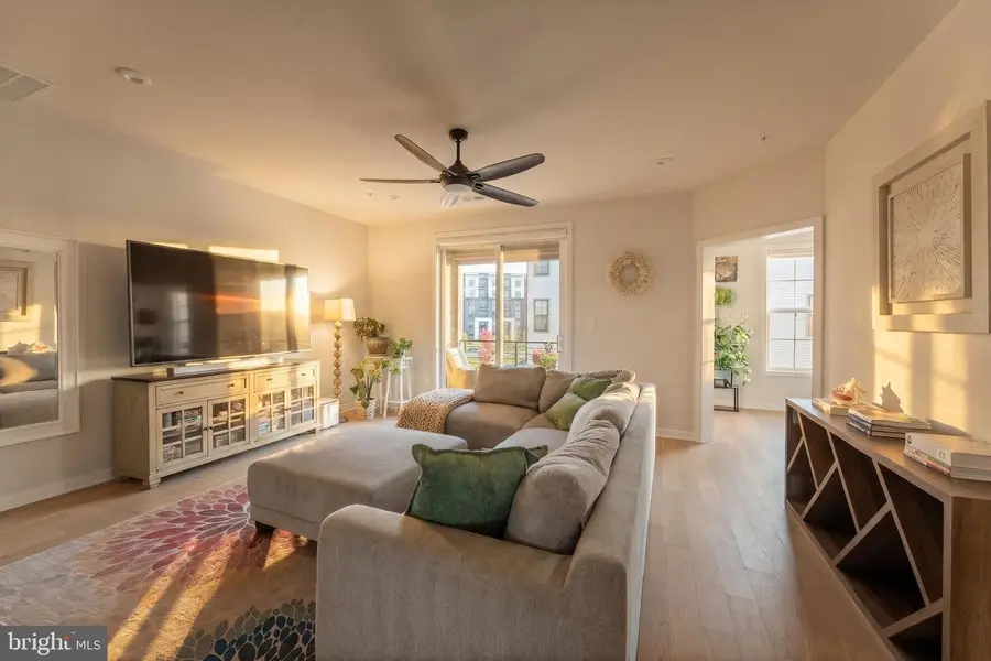 22357 Roanoke Rise Ter, Ashburn, VA 20148 - #3