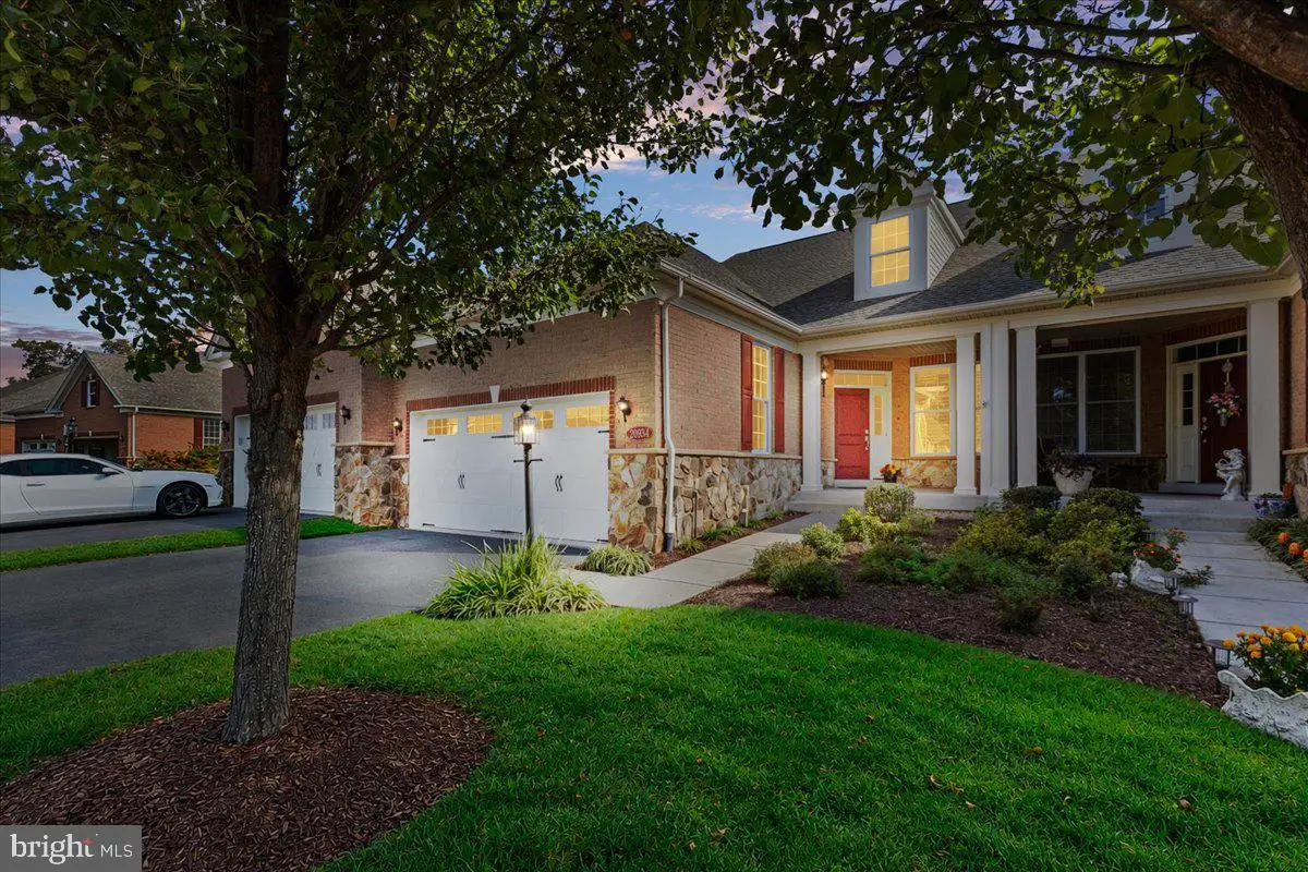 20934 Saber Jet Pl, Ashburn, VA 20147 - #1