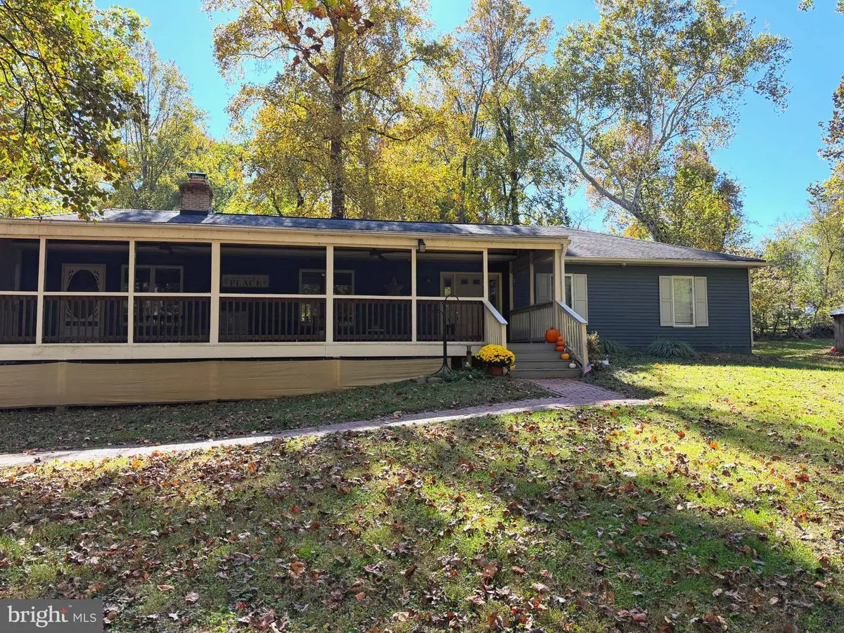 41269 Lovettsville Rd, Lovettsville, VA 20180 - #1