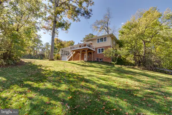 19750 Island Ave, ASHBURN, VA 20147