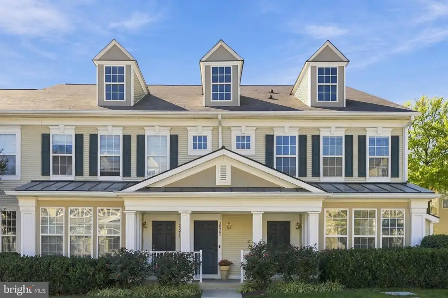 20245 Macglashan Ter #2301, Ashburn, VA 20147 - #2