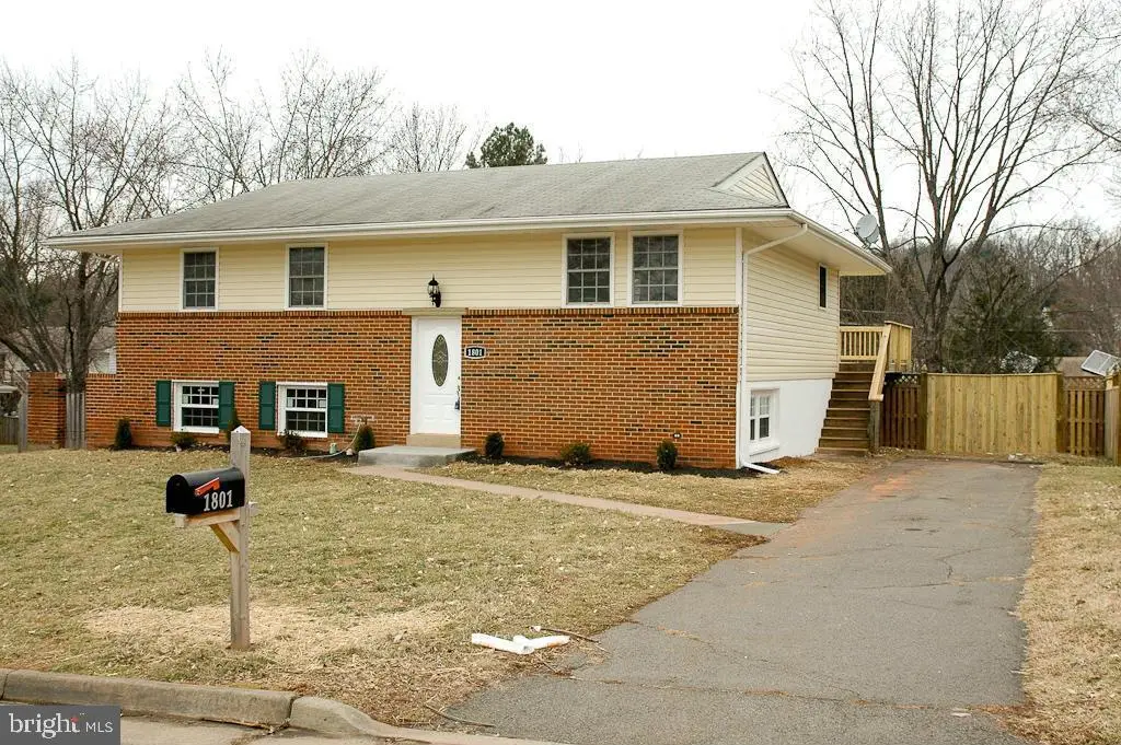 1801 N Brunswick St N, Sterling, VA 20164 - #1