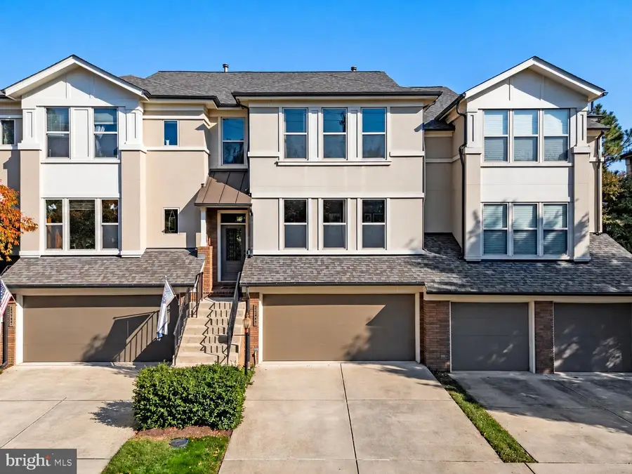 23344 Evening Primrose Sq, Brambleton, VA 20148 - #2
