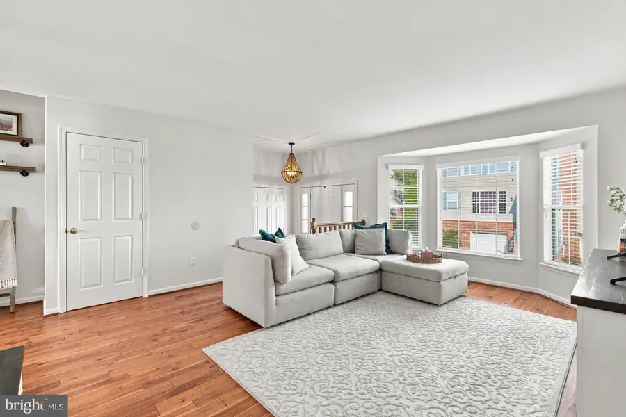 20170 Hardwood Ter, Ashburn, VA 20147 - #2