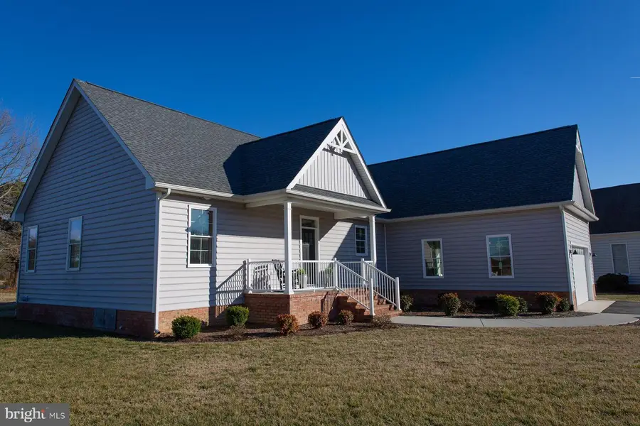 60 Old Field Rd, Irvington, VA 22480 - #2