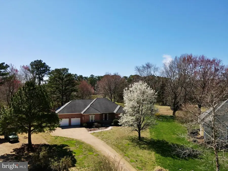 147 Sir Guy Dr, Weems, VA 22576 - #3