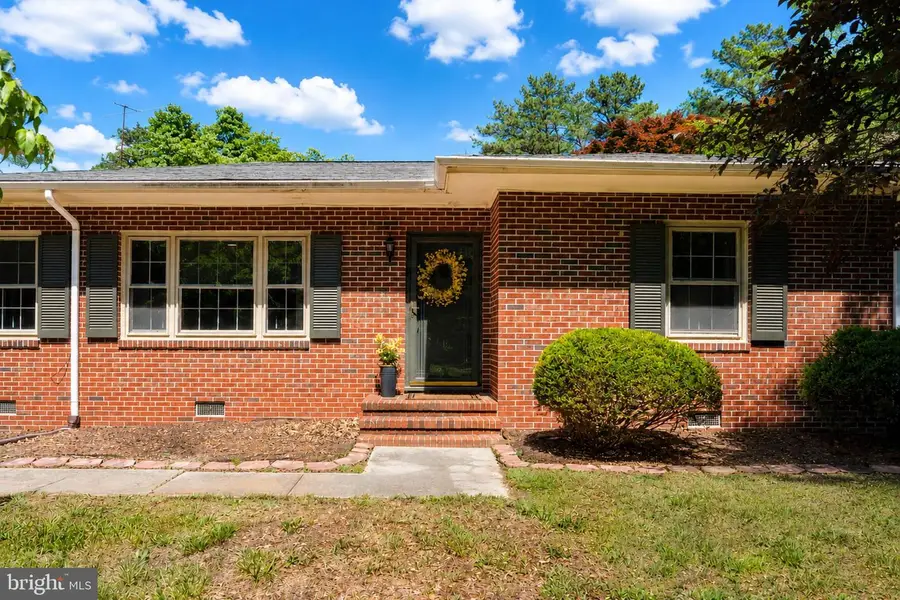 610 Beach Rd, White Stone, VA 22578 - #2