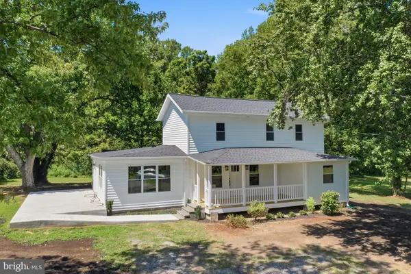 2010 River Rd #northern Neck, LANCASTER, VA 22503